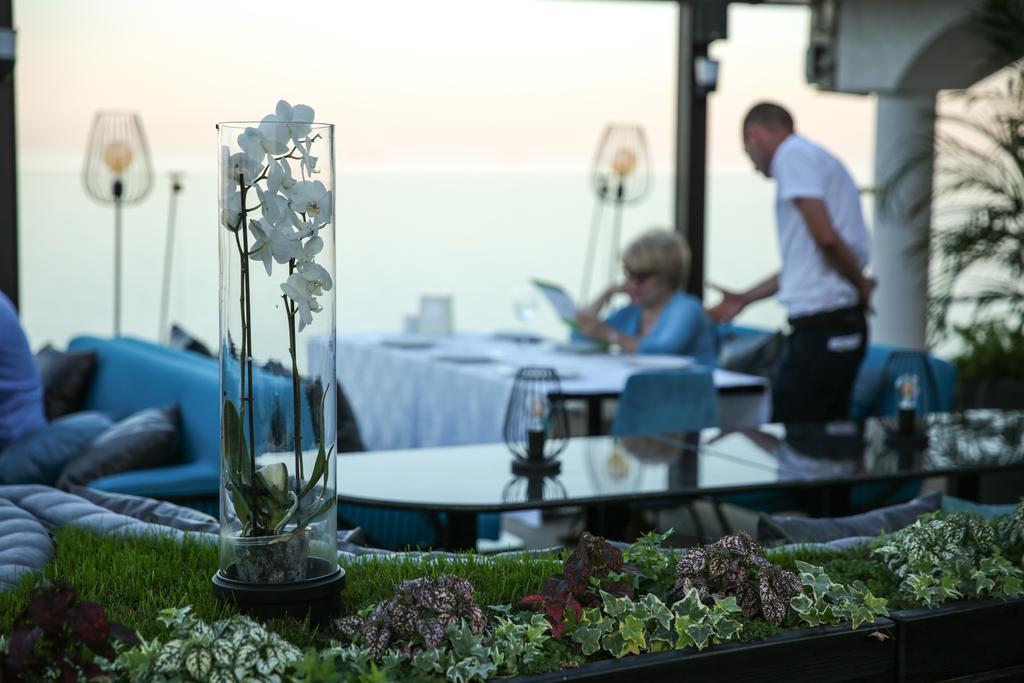 Kolyada Hotel Odessa Exteriör bild